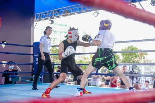 拳力出擊 廣州拳擊俱樂(lè)部公開(kāi)賽火熱舉行